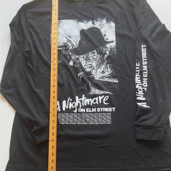 NWOT A Nightmare on Elm Street Men's LS Tee Size 2XL (G3) - Picture 2 of 7